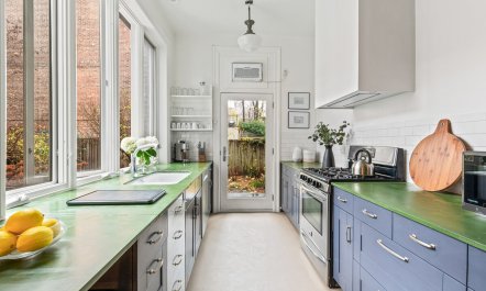 The Brownstone Edit 7