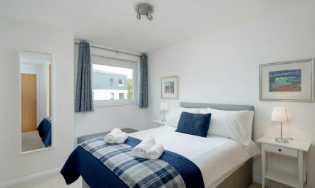 Dreaming of Edinburgh 9