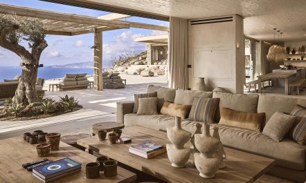 White Citadel Manor 0