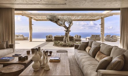 White Citadel Manor 8