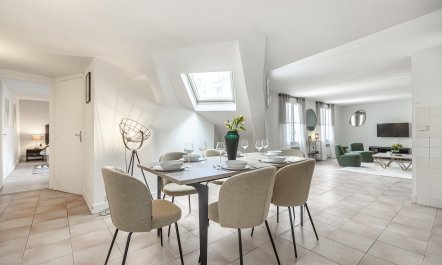 Les Plaisirs de la Vie 5