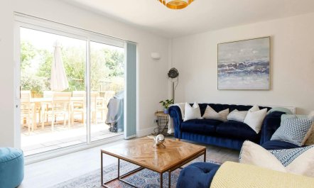 The Calm of the Coast 4