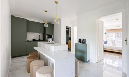 A View of the Eiffel Tower 6