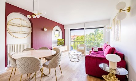 A View of the Eiffel Tower 3