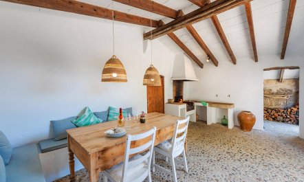 Almond Blossom Finca 1