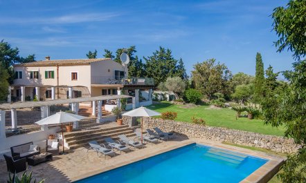 Almond Blossom Finca 3