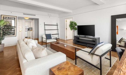 Central Park Perch 0