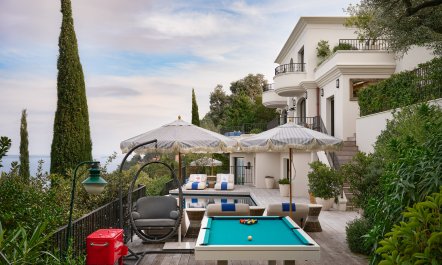 The Riviera Charm