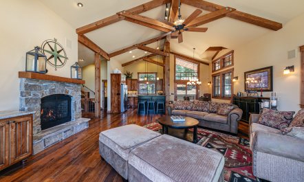 Valley Vista Lodge 1