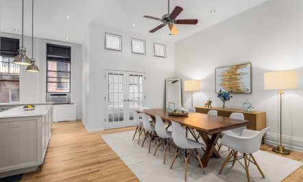 The Art Enthusiast 2