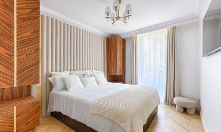 Elegance in Montparnasse 7