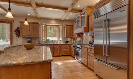 Below the&nbsp;Pines 6