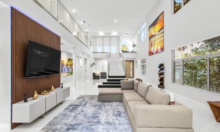 Hollwood Beach Bliss 5