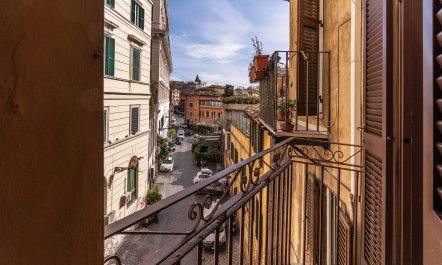 Little Roman Residence 1