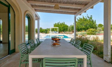 White Hued Residence 6