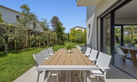 French Riviera Abode 3