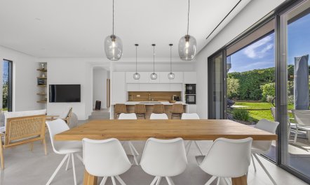 French Riviera Abode 2