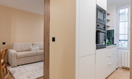 Walking in Montmartre 6