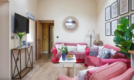 Painswick Bolthole 1