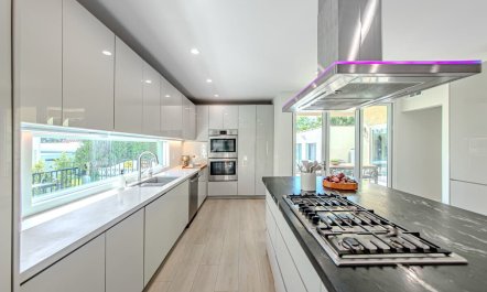 Hollywood Hills Retreat 5