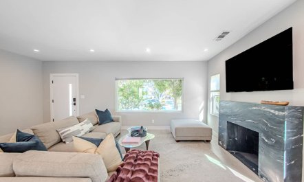 Hollywood Hills Retreat 2