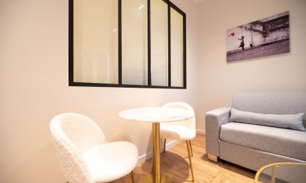 Sorbonne Sophisticate 4