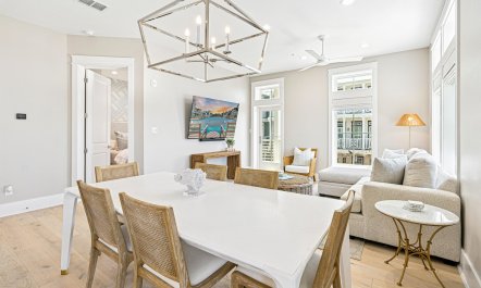 Seaside Chic Retreat 4