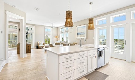 Seaside Chic Retreat 6