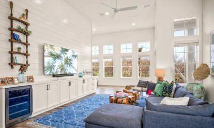 Crimson Coast Hideaway 4