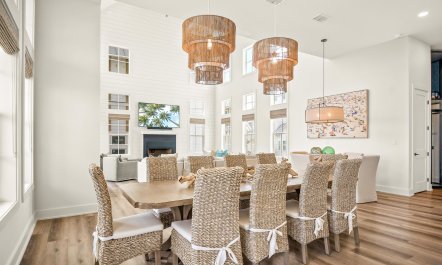 Crimson Coast Hideaway 9