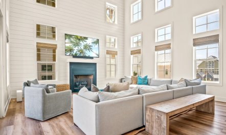 Crimson Coast Hideaway 2