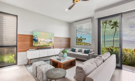 Pacific Breeze Retreat 8