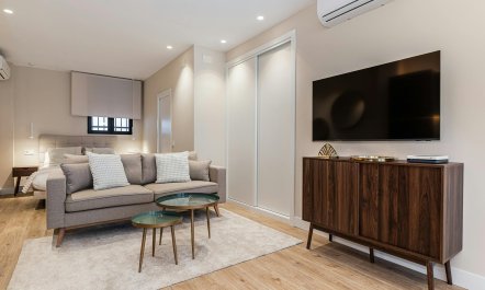 Chamart&iacute;n Corner 5