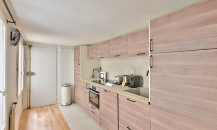 Pyramides of Paris 1