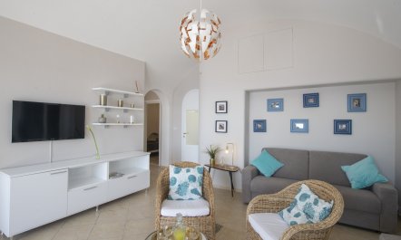 Scenic Amalfi Coast Vistas 6