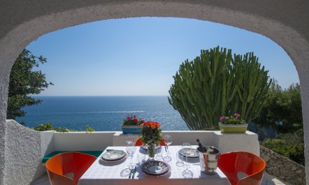 Scenic Amalfi Coast Vistas