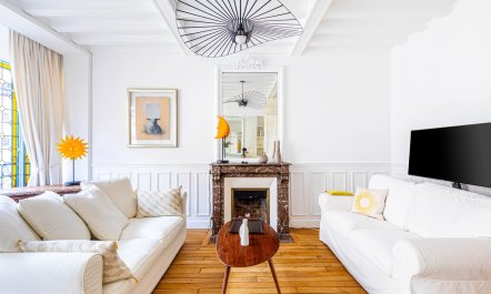 Before the Coffee Gets Cold