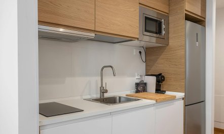 Gran V&iacute;a Gaze 8