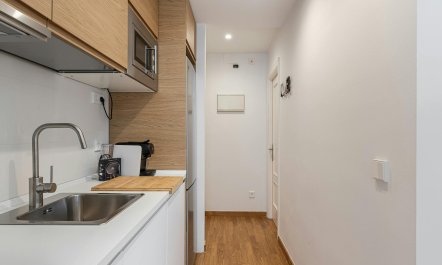 Gran V&iacute;a Gaze 7