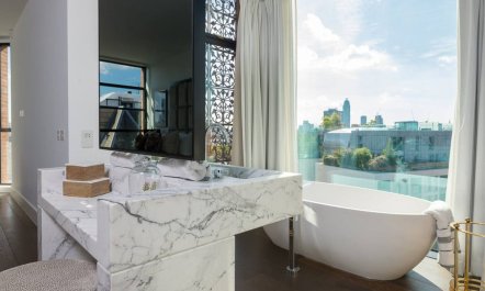 The Westminster Perch 8