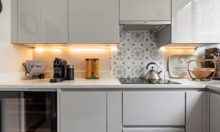 King's Road Retreat 8