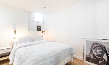 Cobbles of Montmartre 7