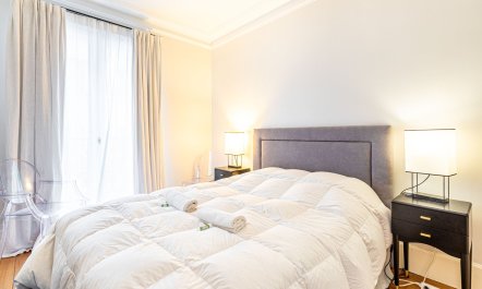 Elegant Paris Abode 7