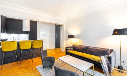 Elegant Paris Abode 5