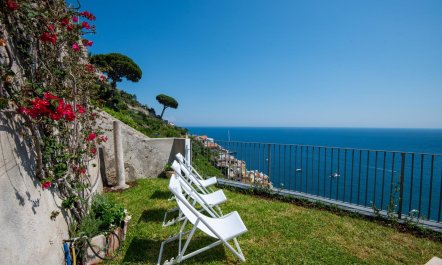 Riviera Vista Charm 6