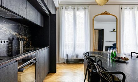 Elegant Parisian Residence 5