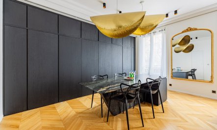 Elegant Parisian Residence 6