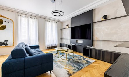 Elegant Parisian Residence 4