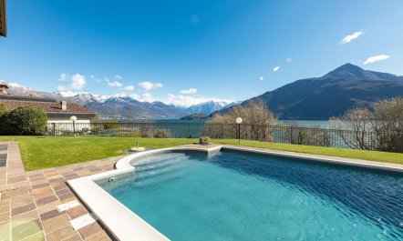 Lakes & Mountains 2