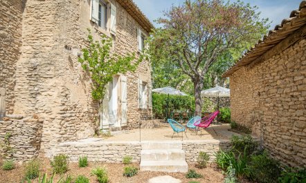 Beneath the Linden Tree 4